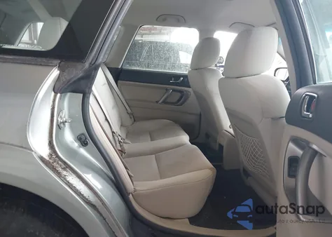 2009 Subaru Outback 2.5I from USA, damaged, VIN 4S4BP61C797338995